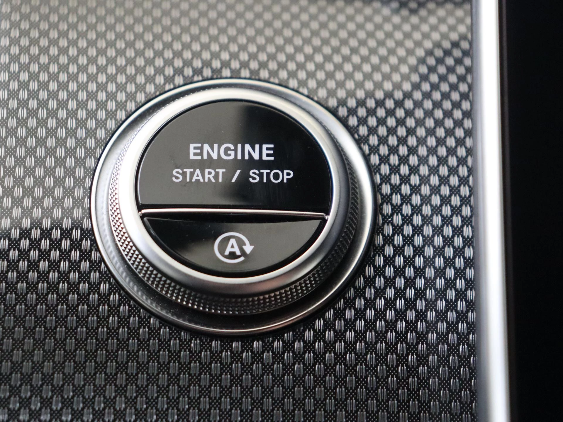 Mercedes-Benz-CLE-image-30