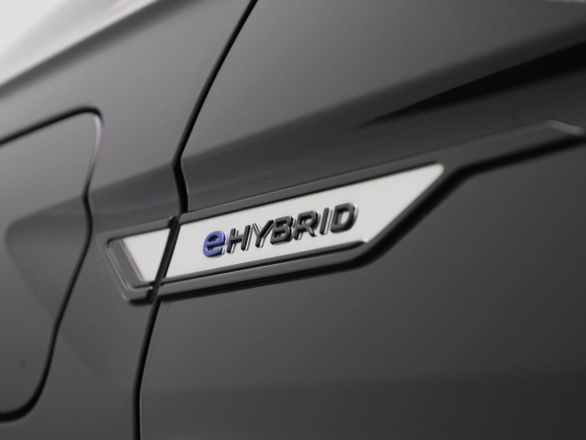 Volkswagen-Tiguan-image-48