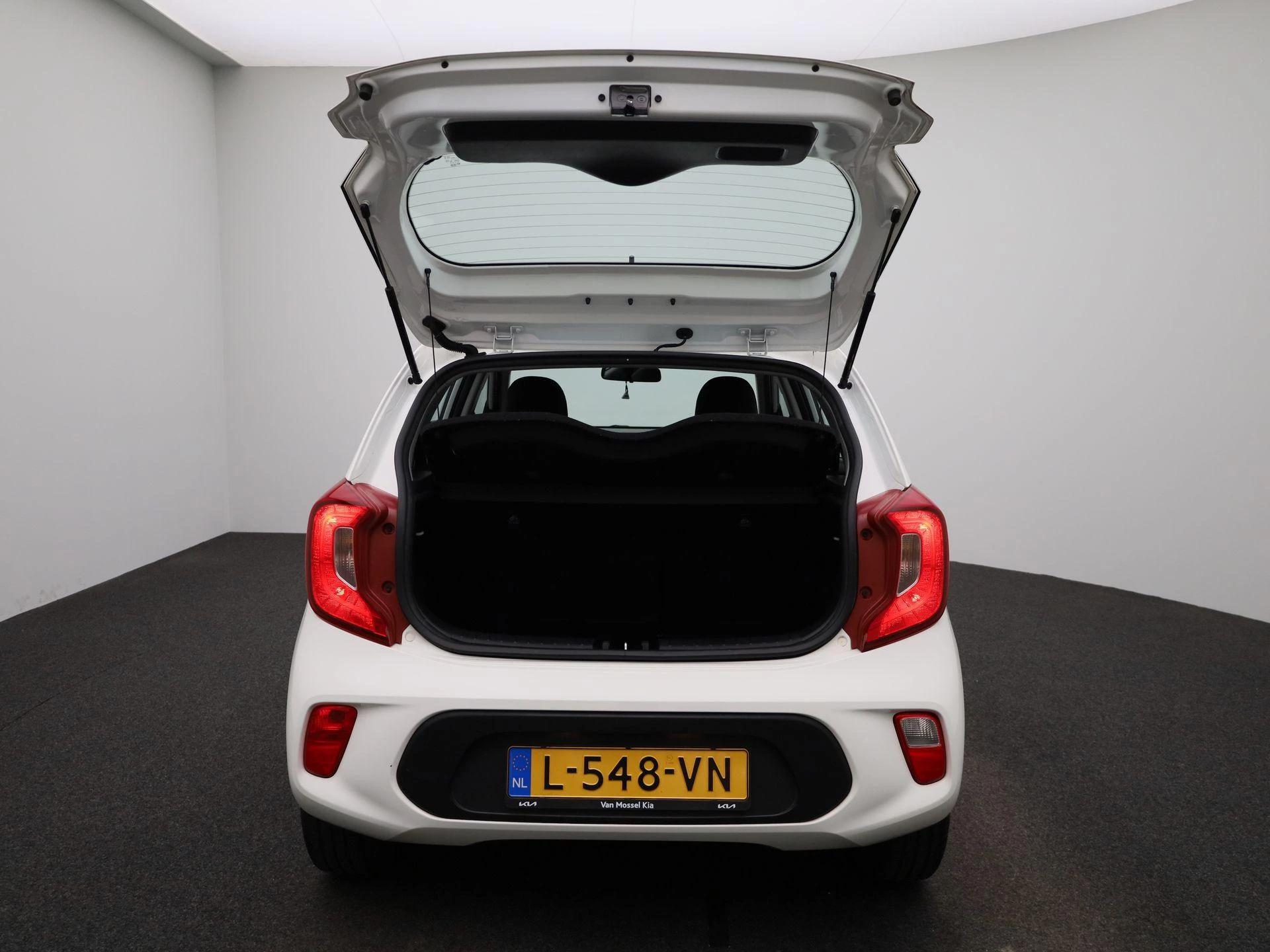 Kia-Picanto-image-12