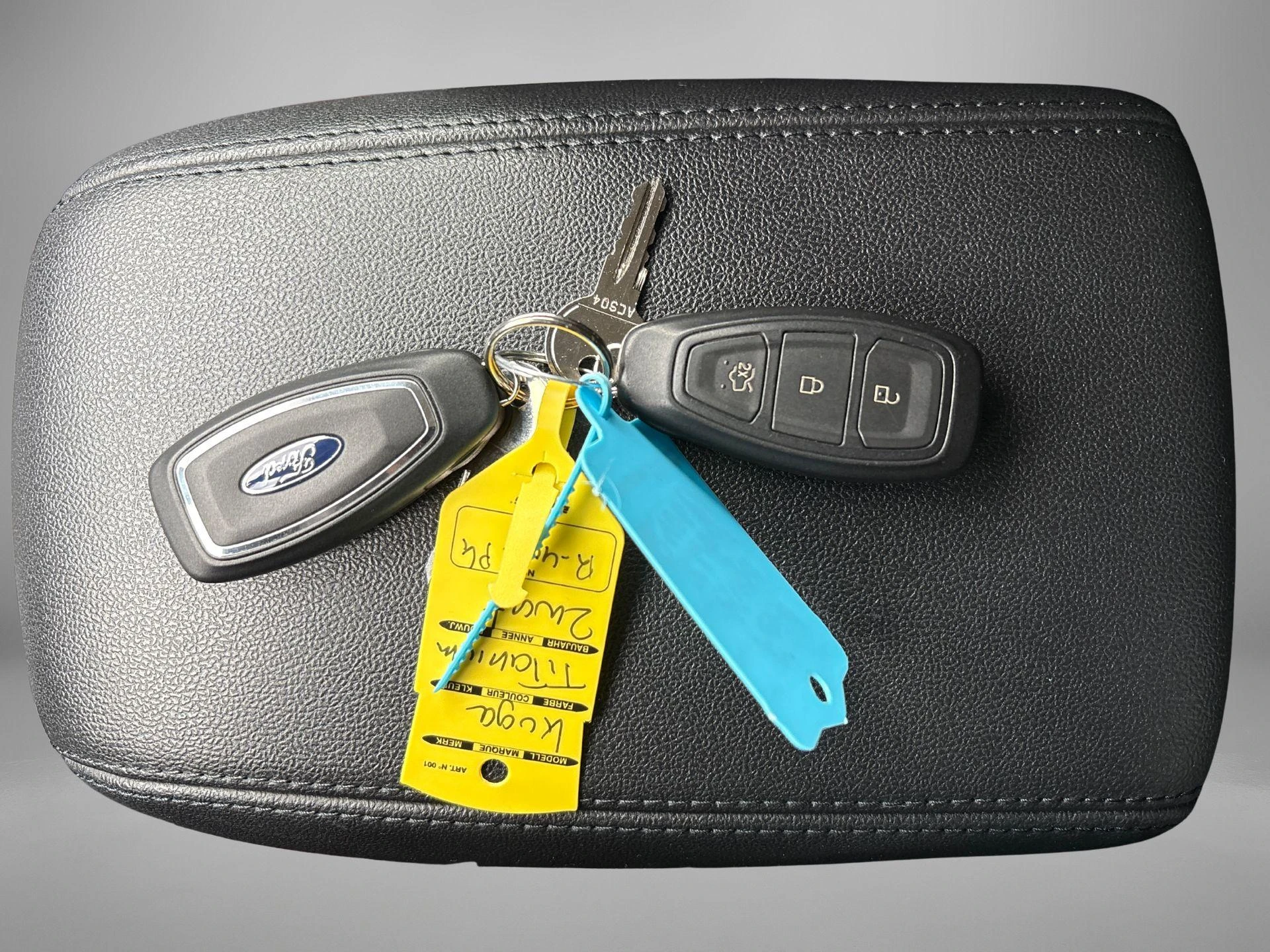 Ford-Kuga-image-26