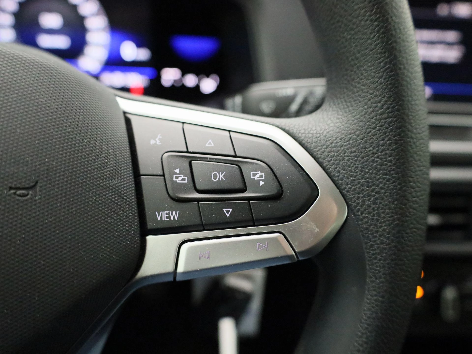Volkswagen-Polo-image-15