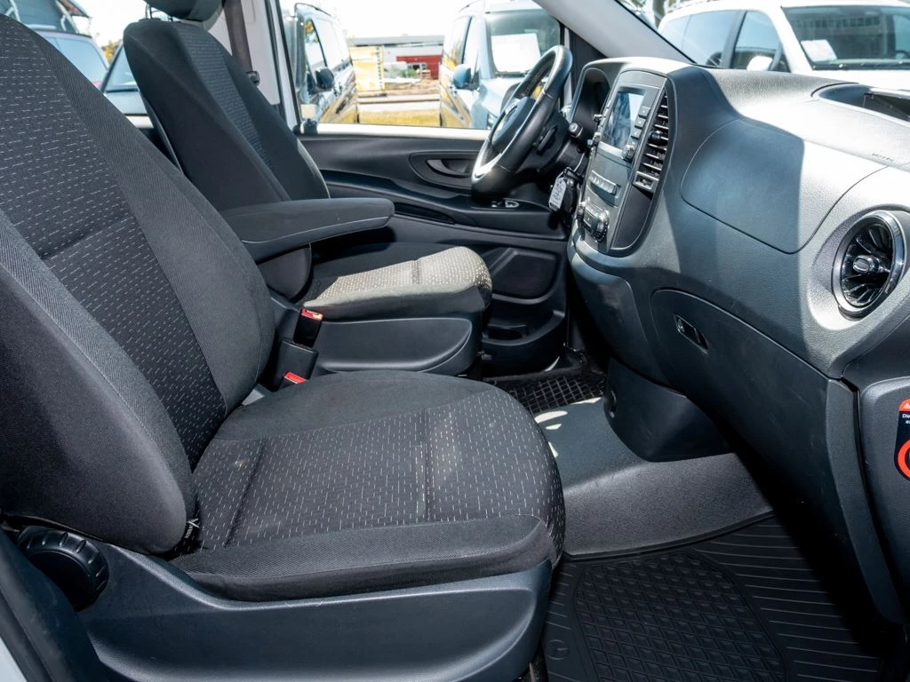 Mercedes-Benz-Vito 114-image-9