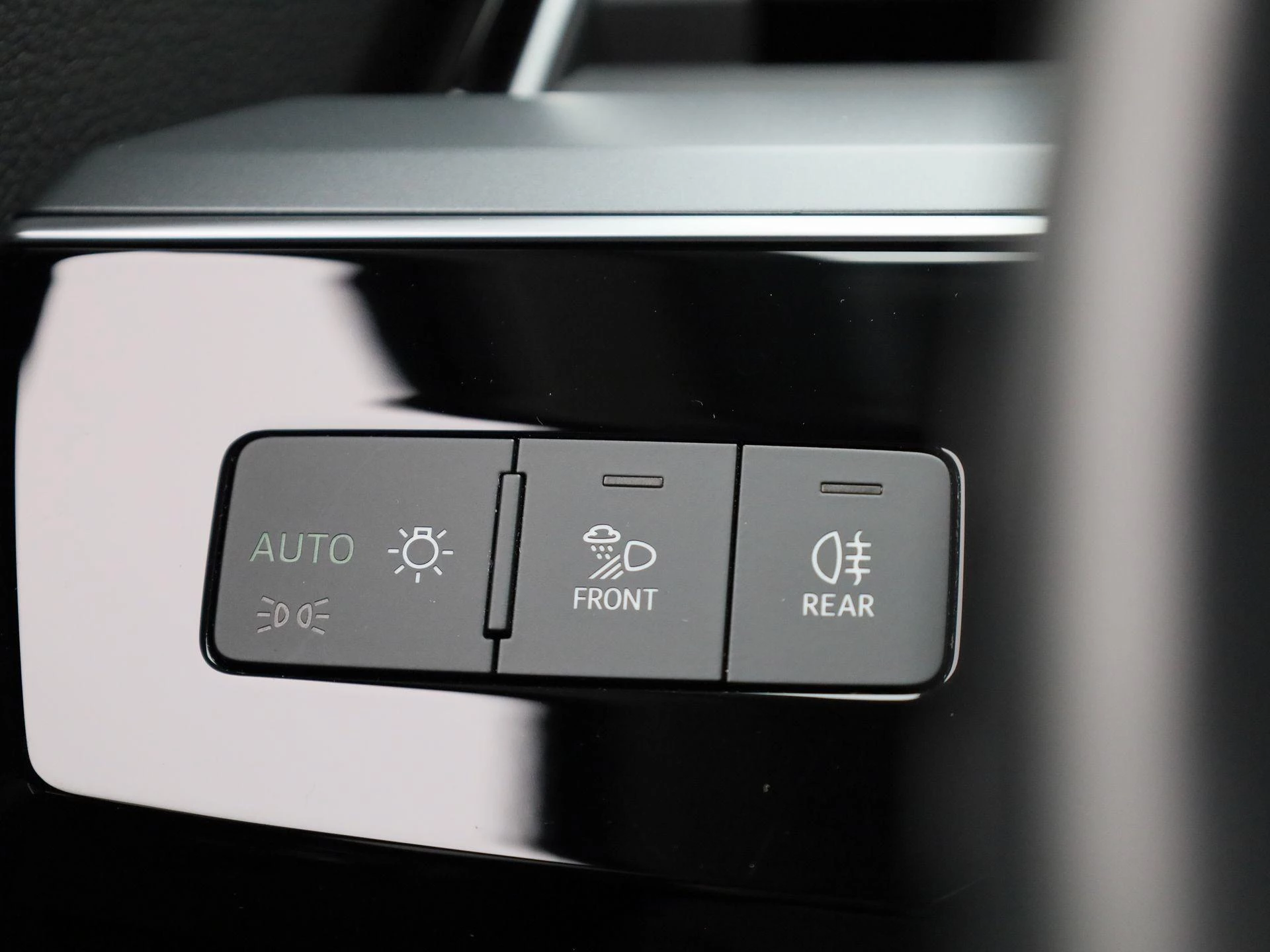 Audi-e-tron-image-34
