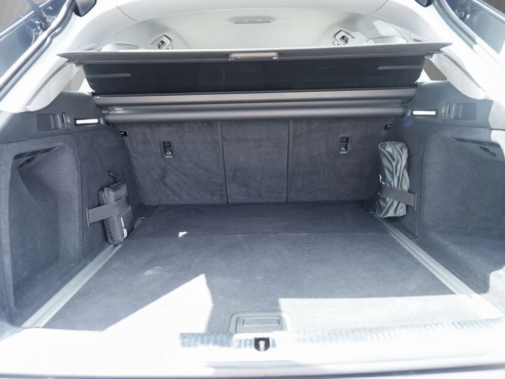 Audi A4 Avant 40 TFSI Navi Matrix ACC AHK Kamera