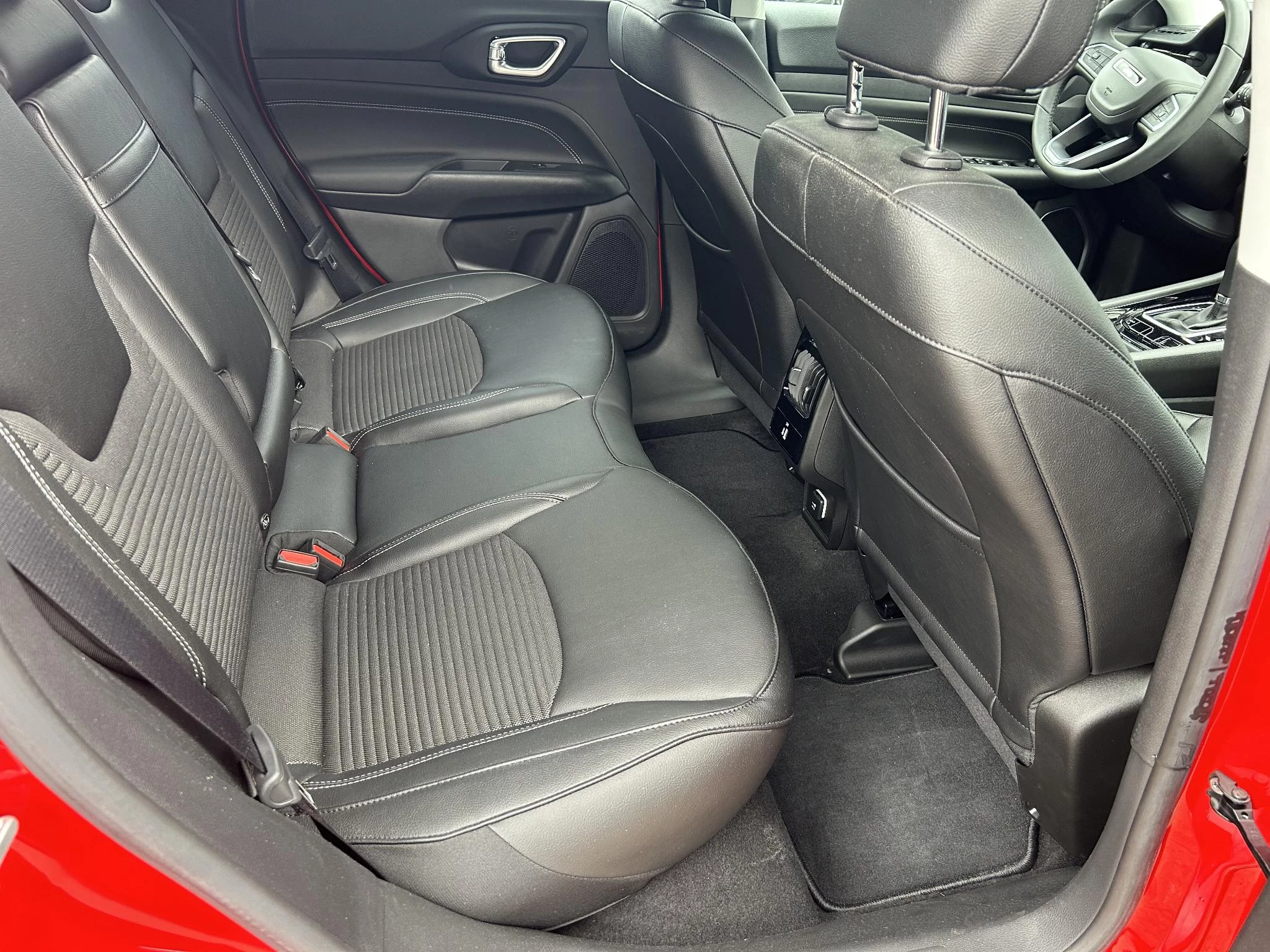 Jeep-Compass-image-4