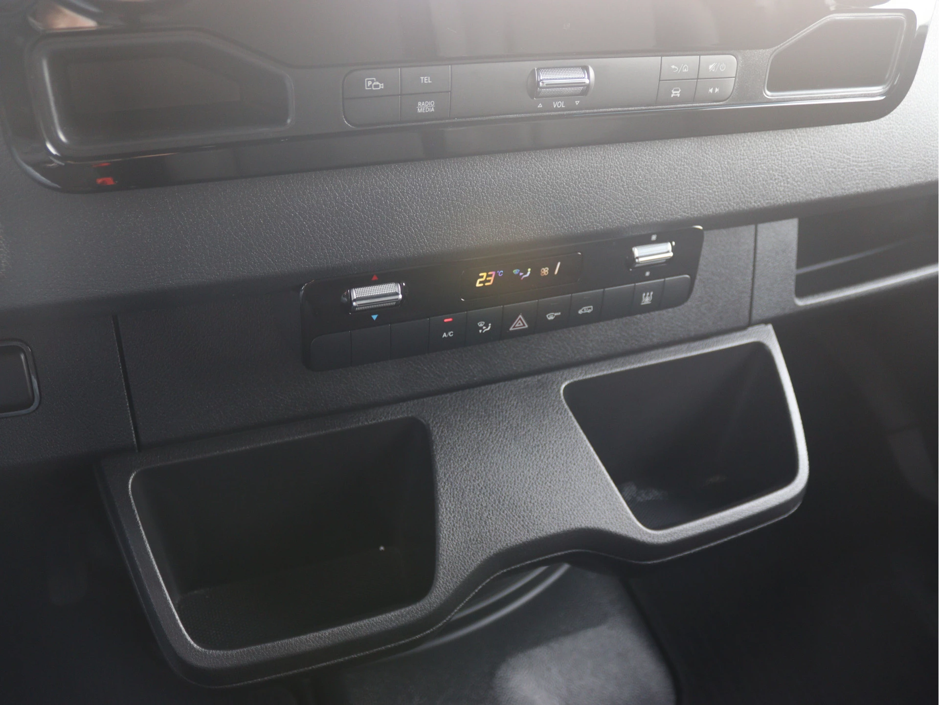 Mercedes-Benz-Sprinter-image-10