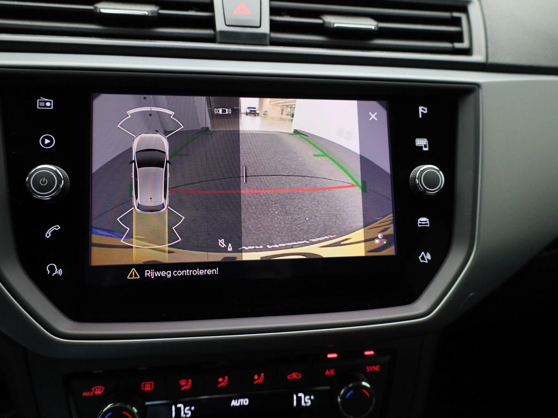SEAT-Ibiza-image-28