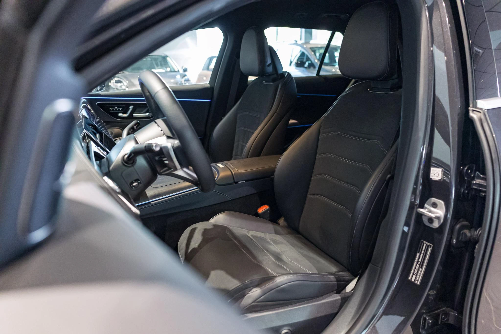 Mercedes-Benz-E-Klasse-image-27