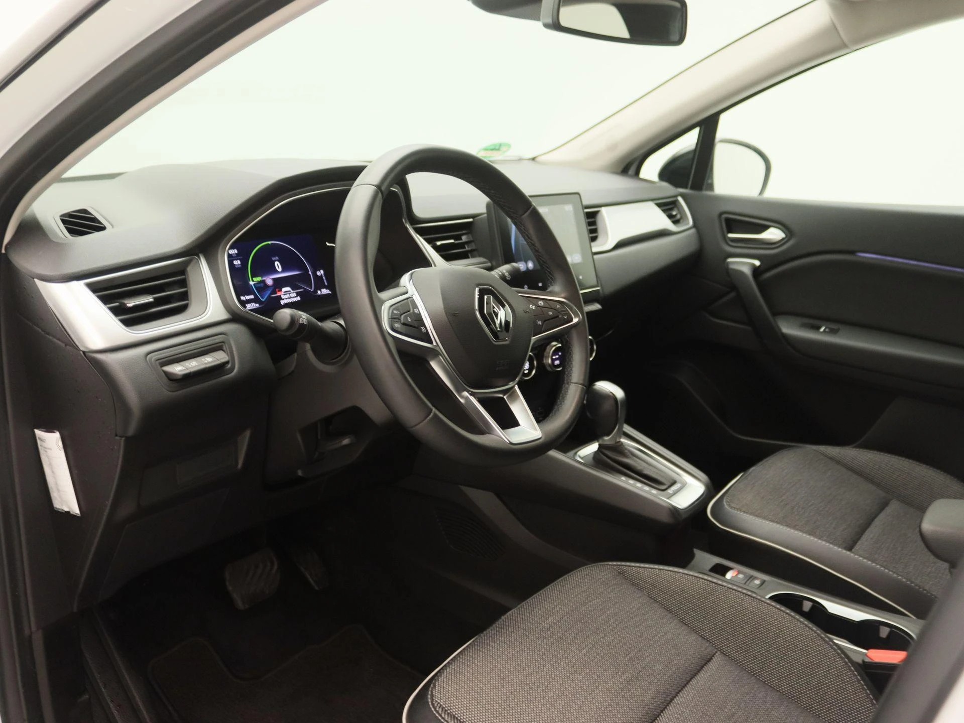 Renault-Captur-image-22