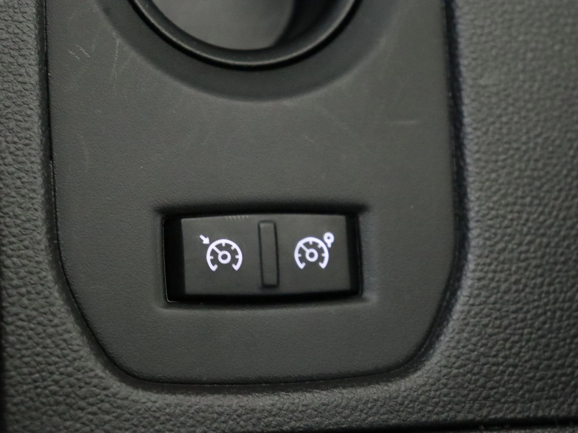 Dacia-Duster-image-22