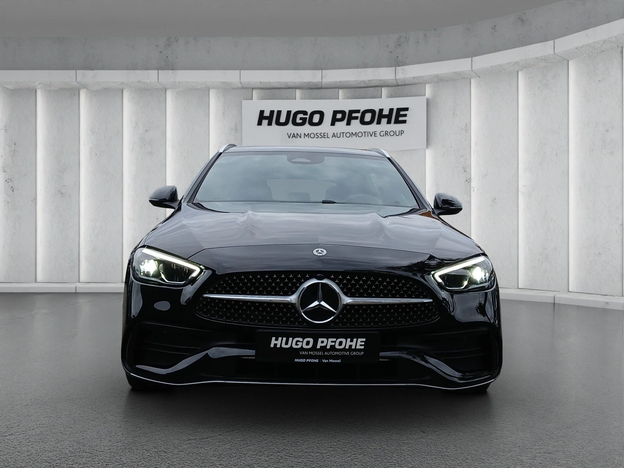 Mercedes-Benz C-Klasse 300 d T AMG Line AUT | AHK | LED | NAV