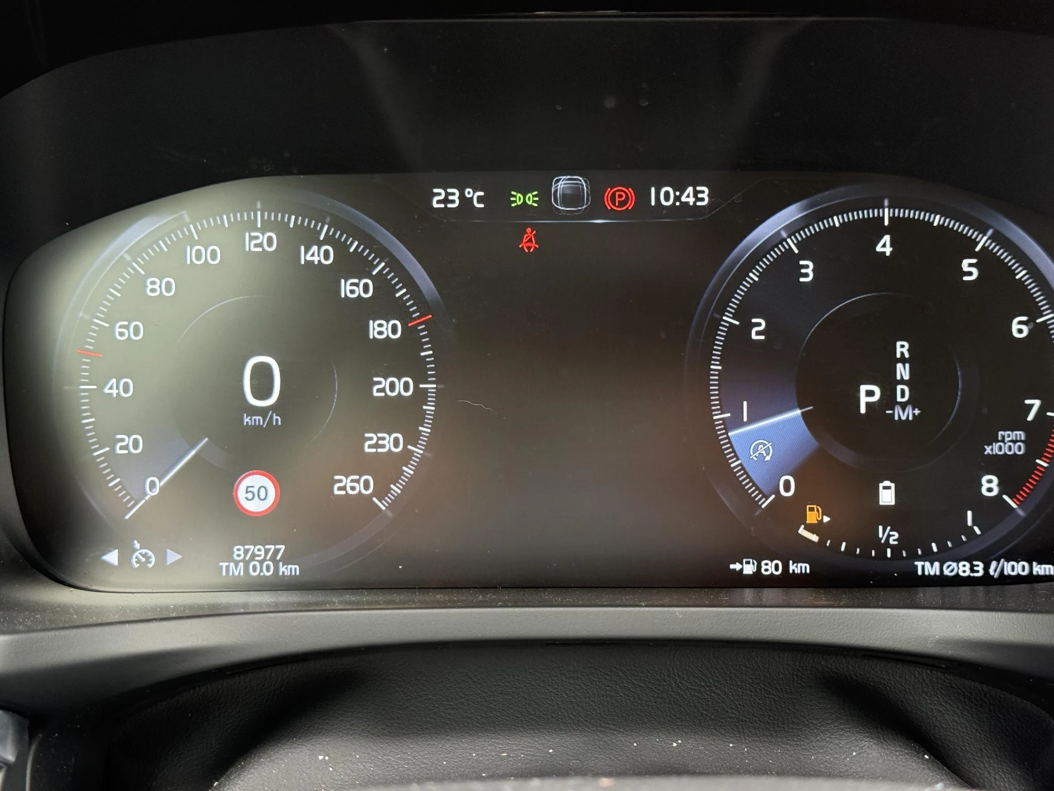 Volvo V60 B3 Momentum Advantage