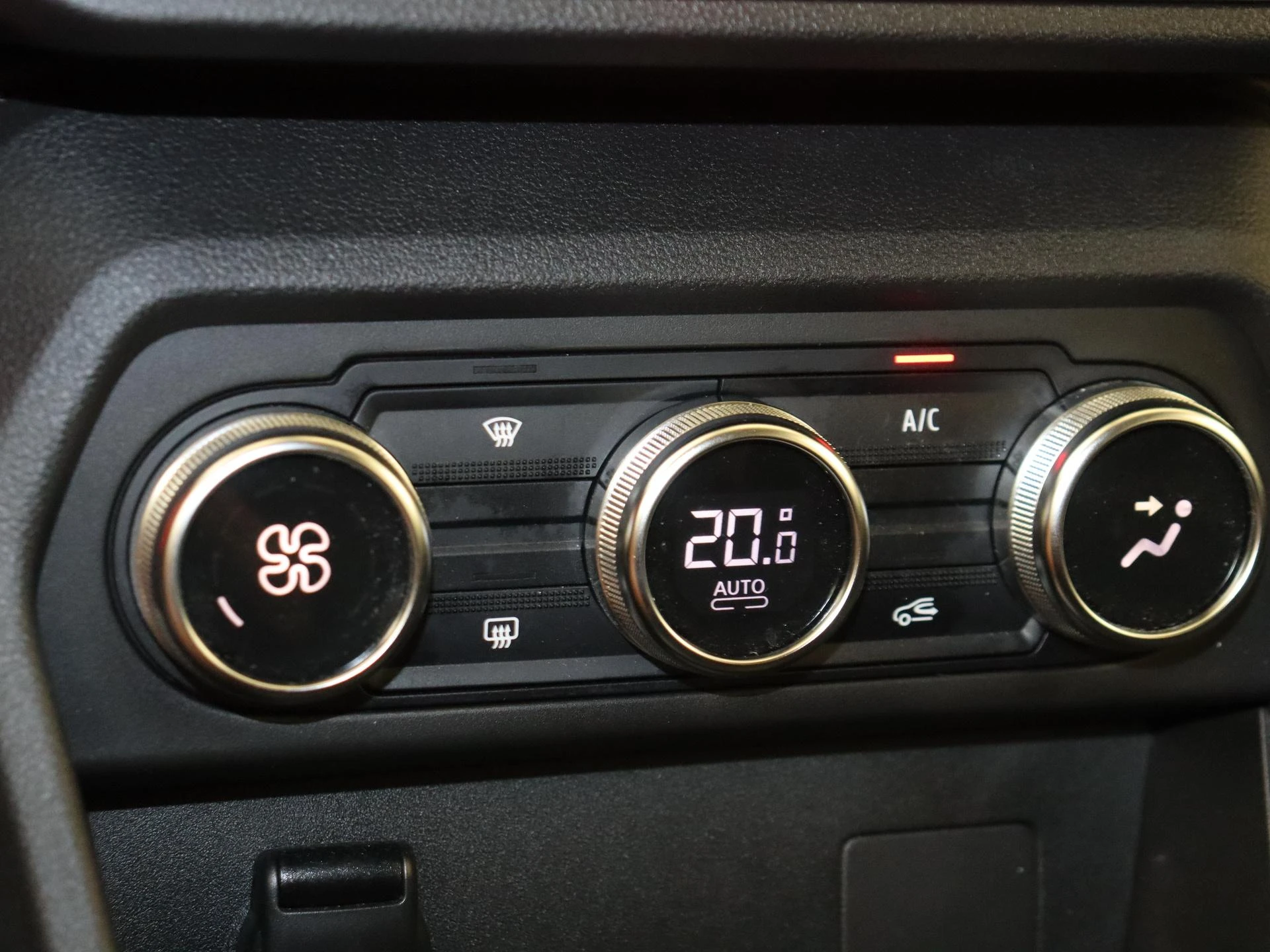 Dacia Sandero Stepway 1.0 TCe 90 Stepway Comfort CVT AUTOMAAT