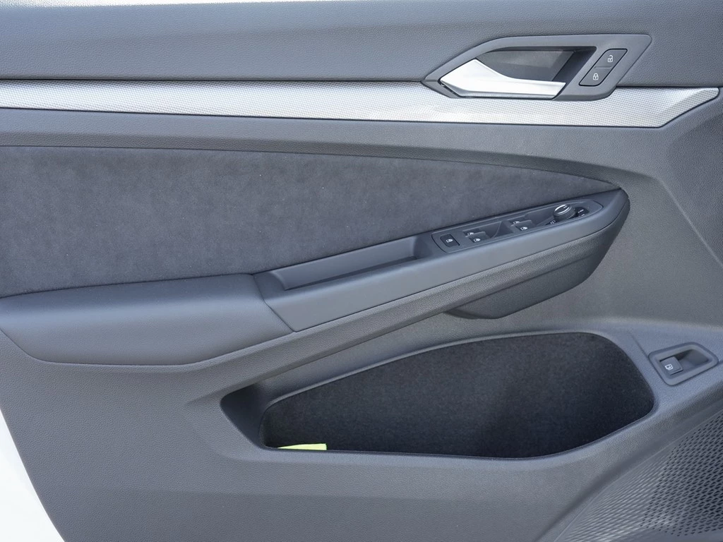 Volkswagen Golf Style 1.5 l eHybrid DSG 110 kW / 150 PS