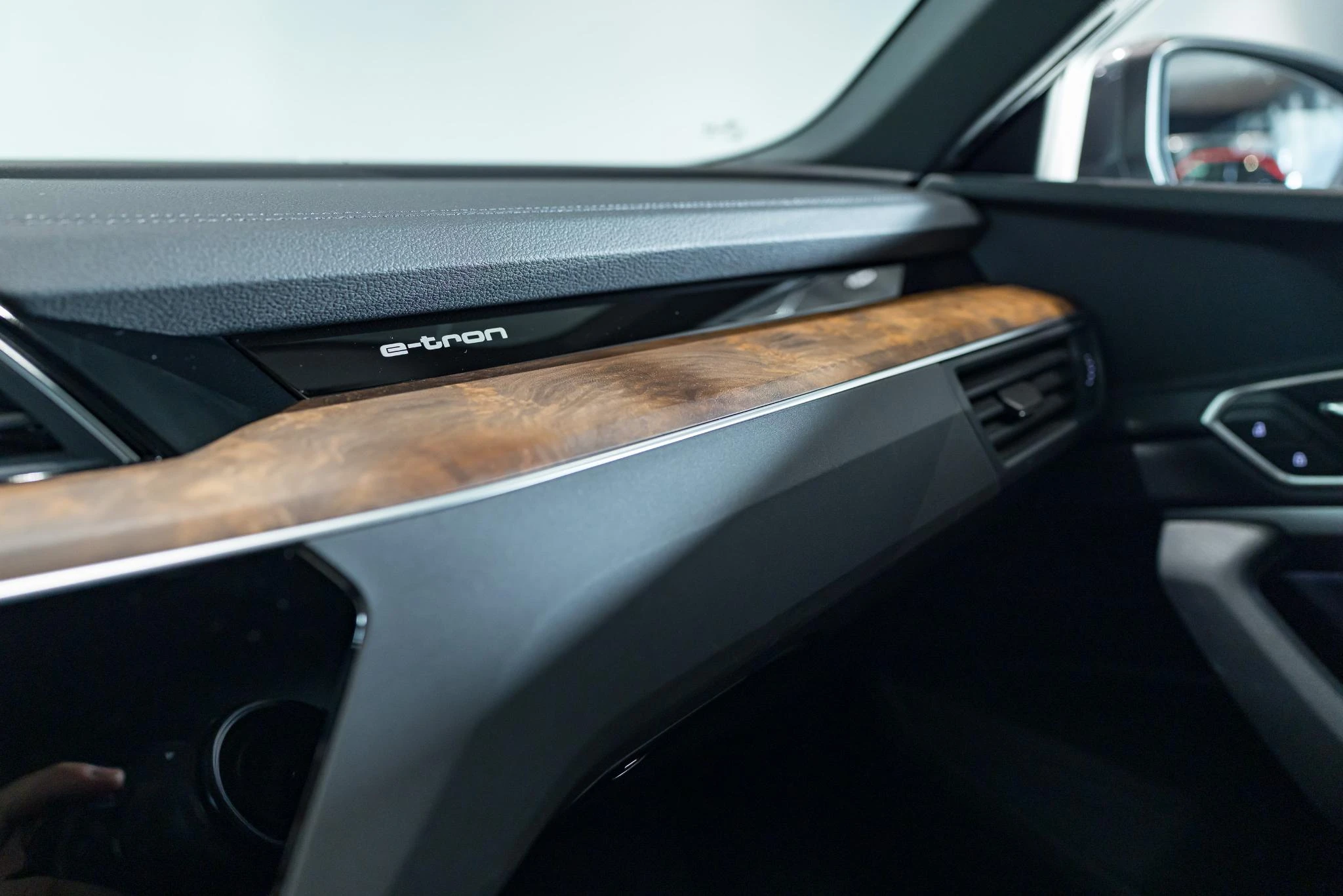 Audi-e-tron-image-47