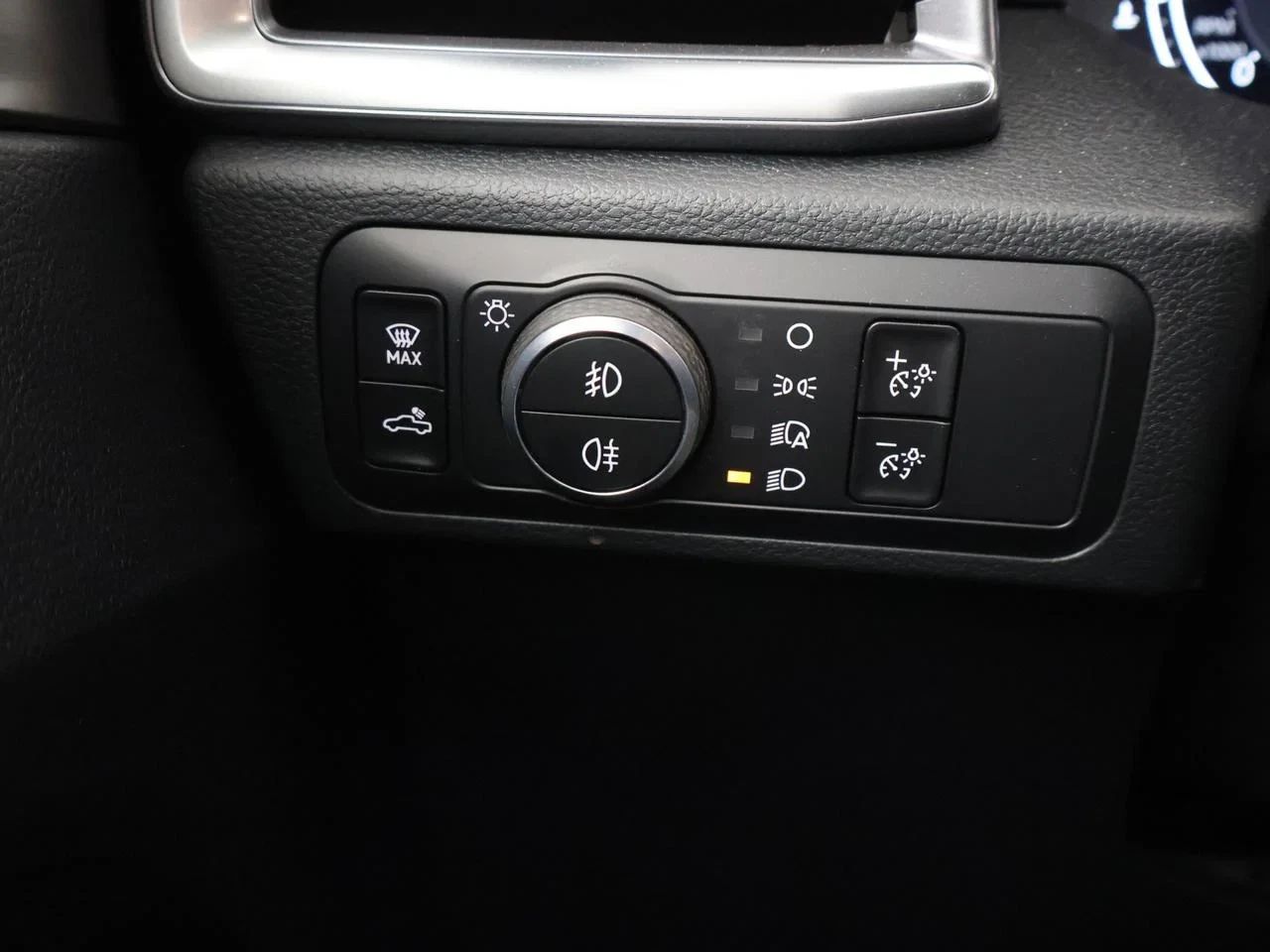 Volkswagen-Amarok-image-9