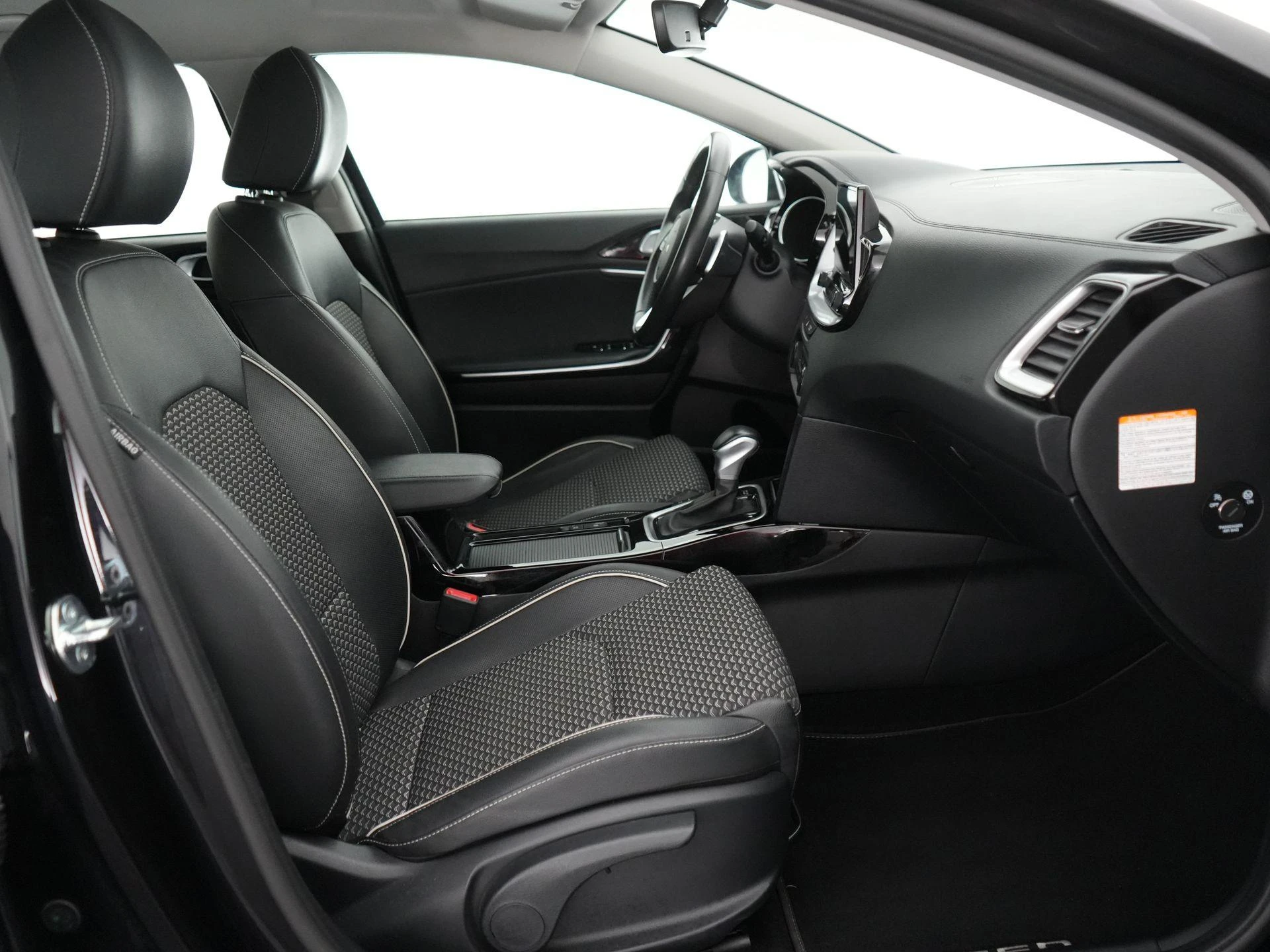 Kia-cee'd-image-11