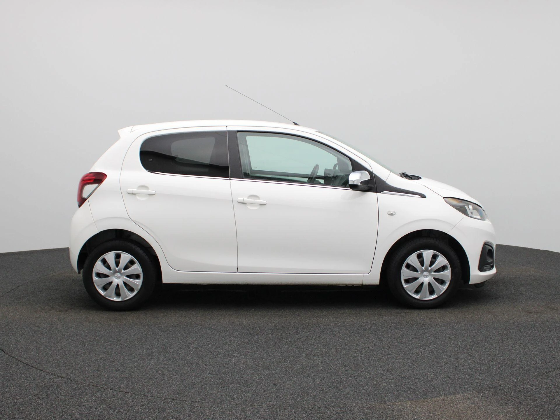 Peugeot-108-image-5
