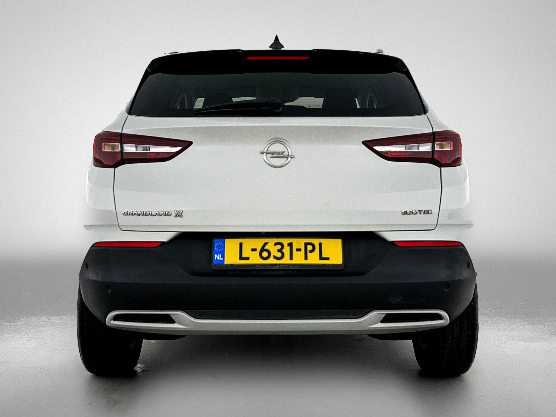 Opel-Grandland X-image-2