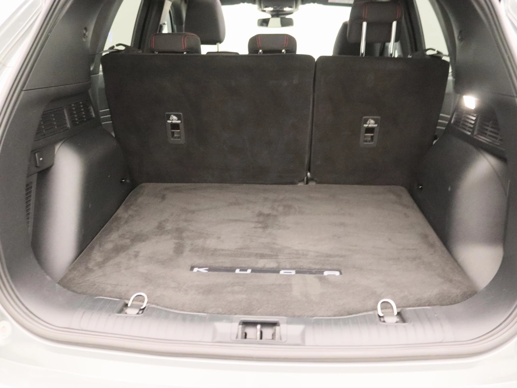 Ford-Kuga-image-14