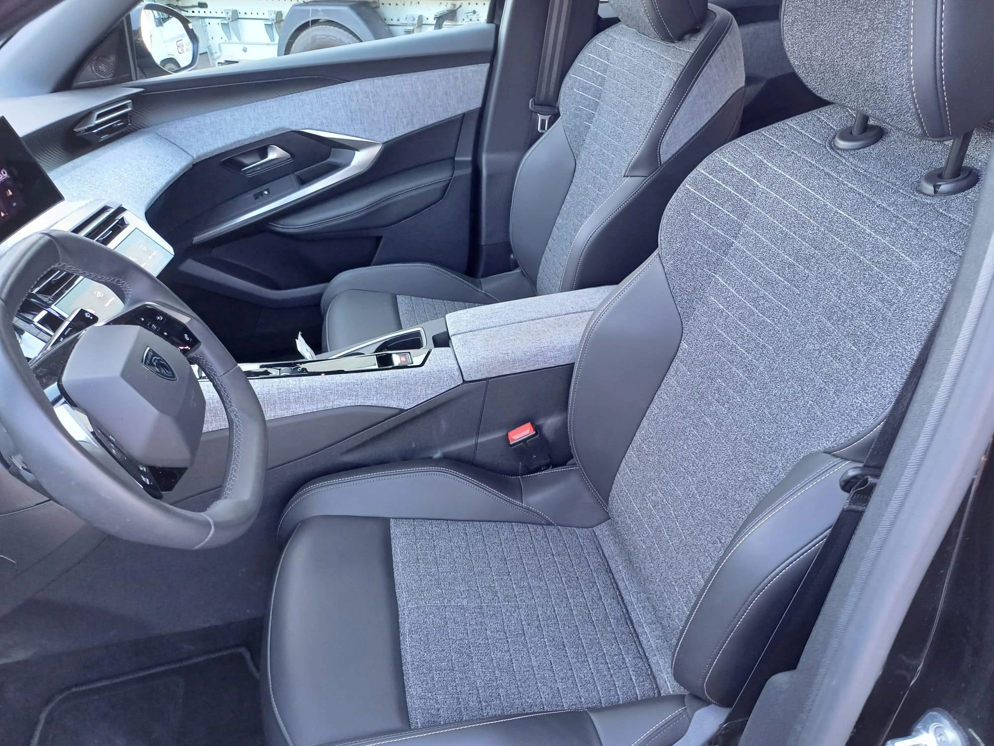 Peugeot-3008-image-12