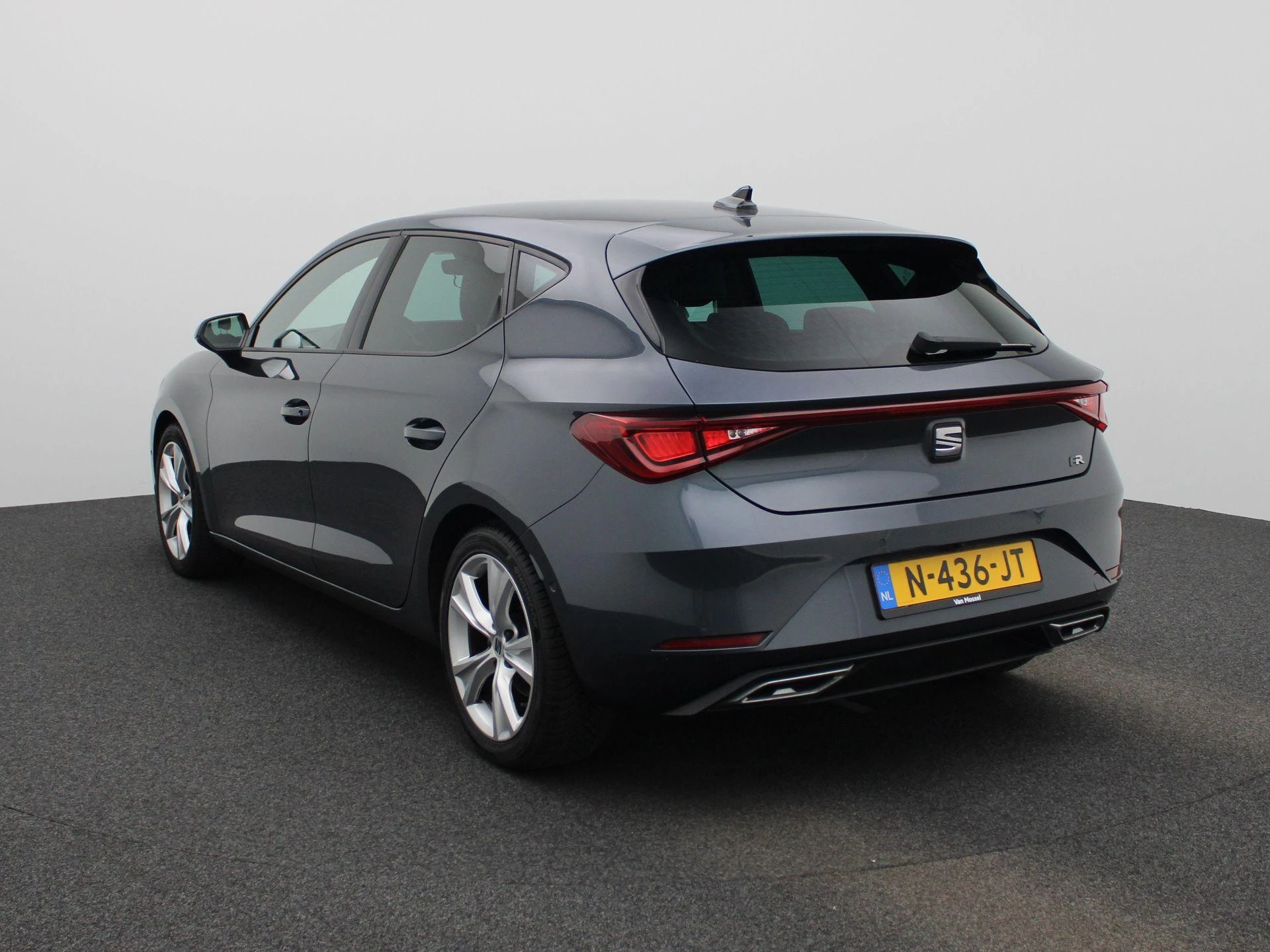 SEAT León