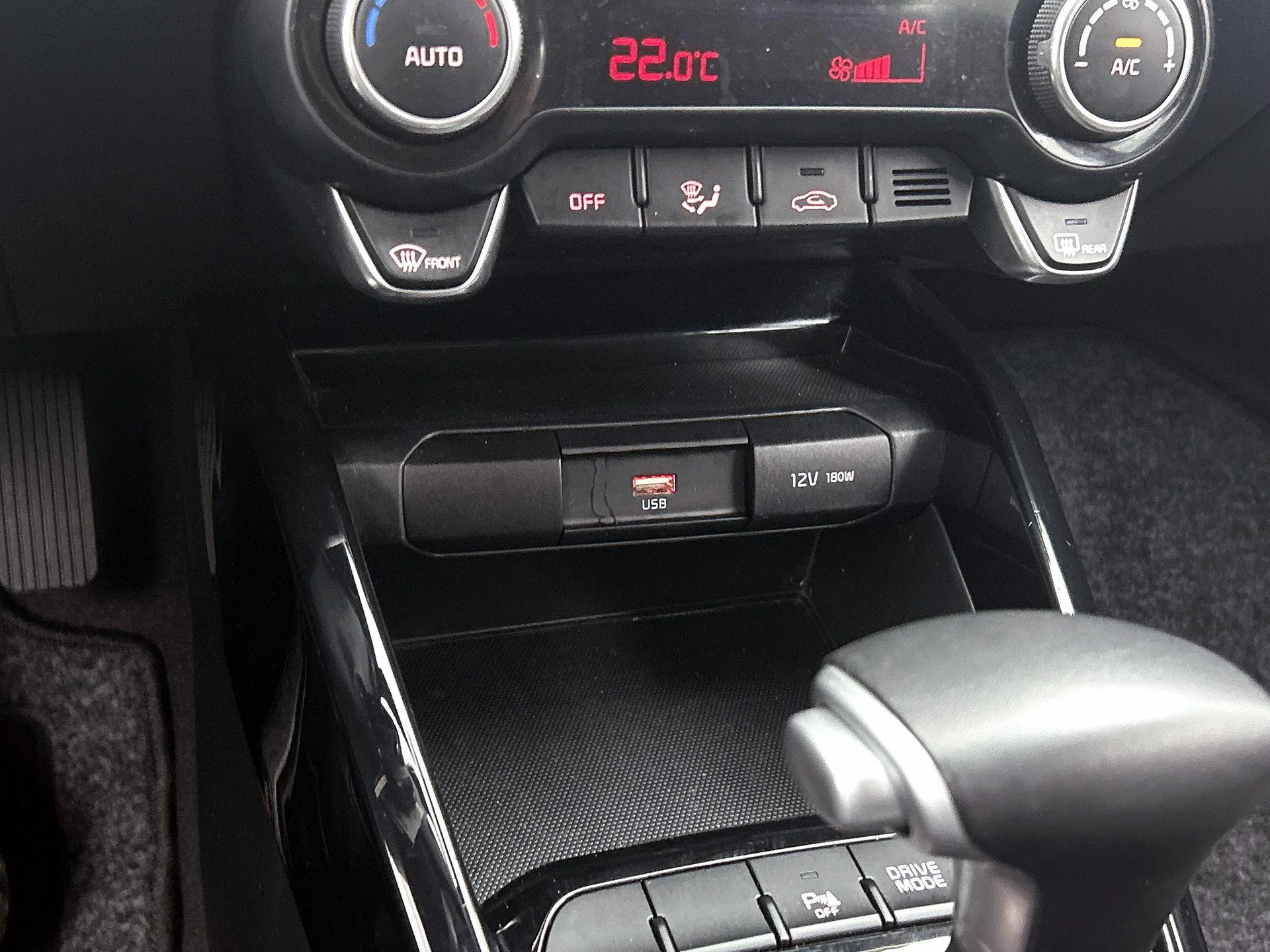 Kia Stonic 1.0 T-GDi MHEV DynamicPlusLine