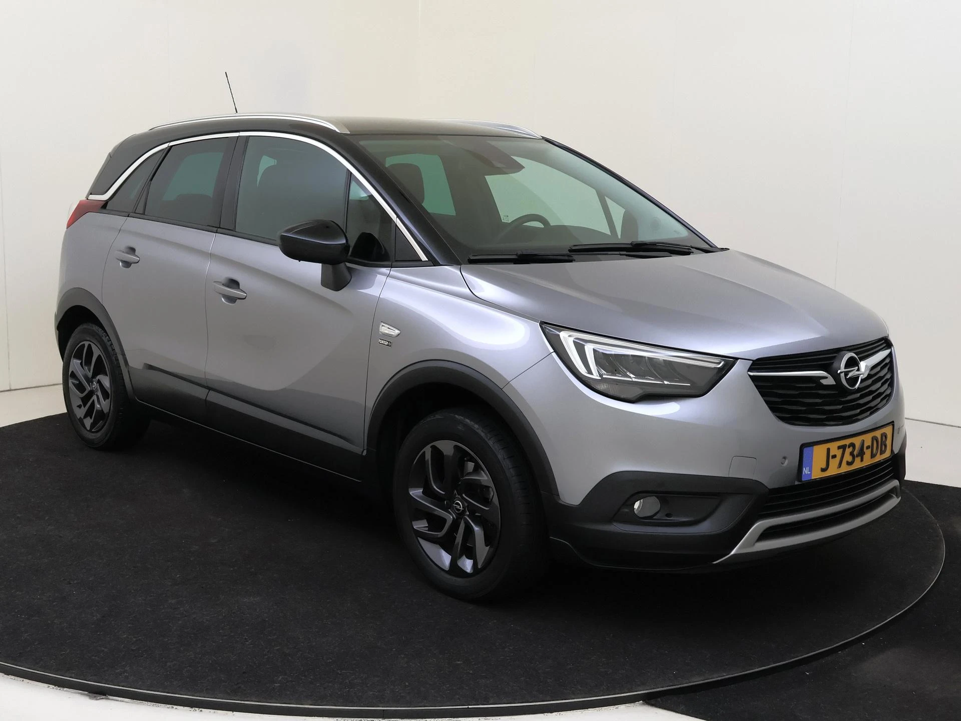 Opel-Crossland X-image-1