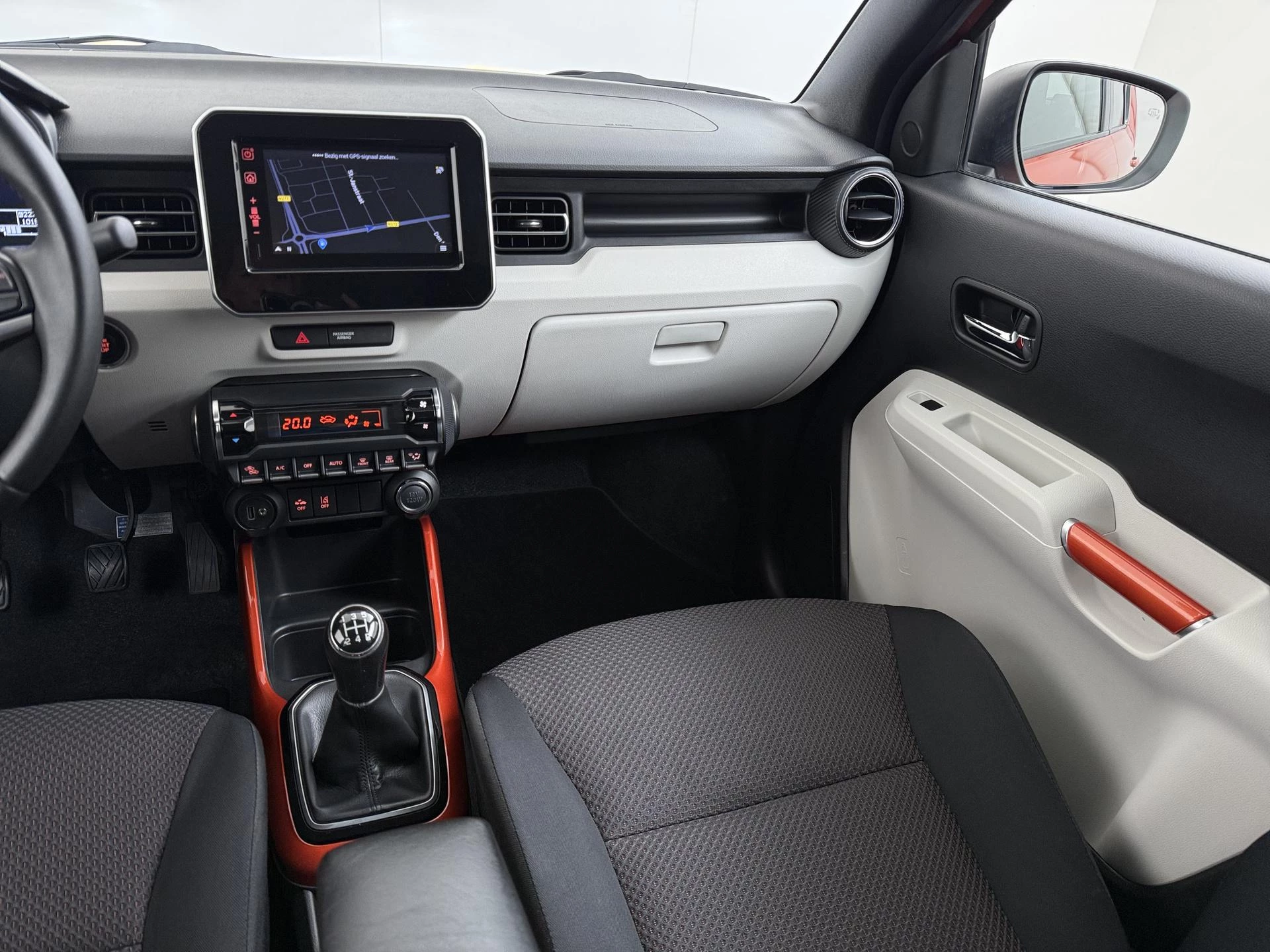 Suzuki-Ignis-image-17
