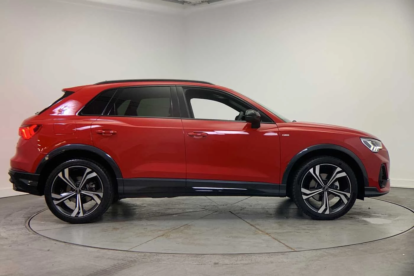 Audi-Q3-image-3