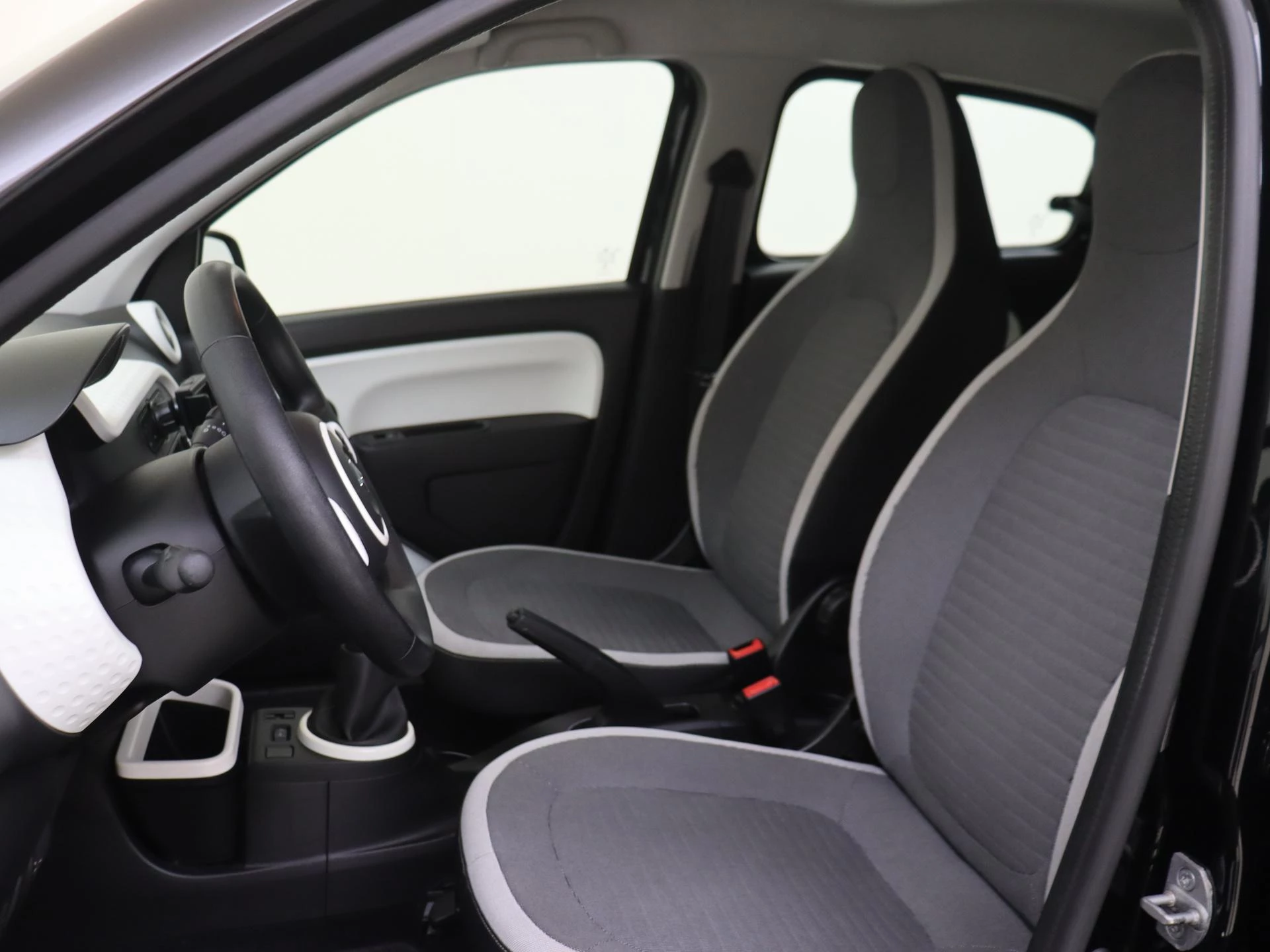 Renault-Twingo-image-11