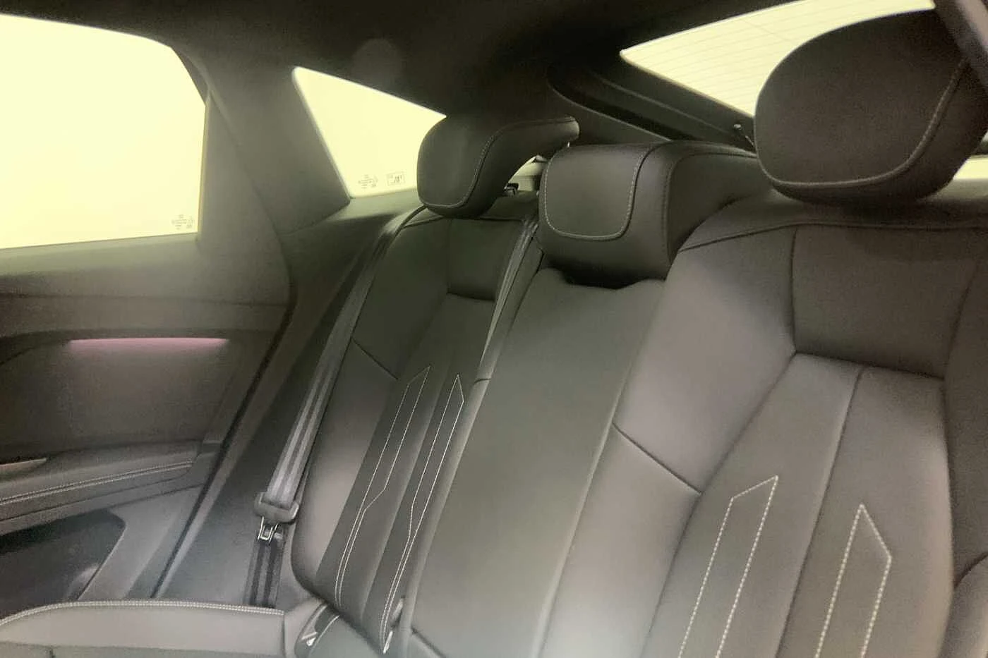 Audi-Q4 Sportback e-tron-image-9