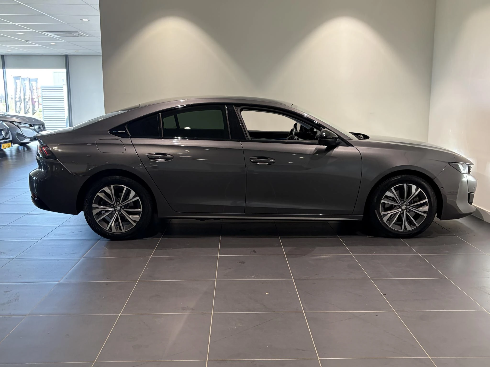 Peugeot-508-image-6