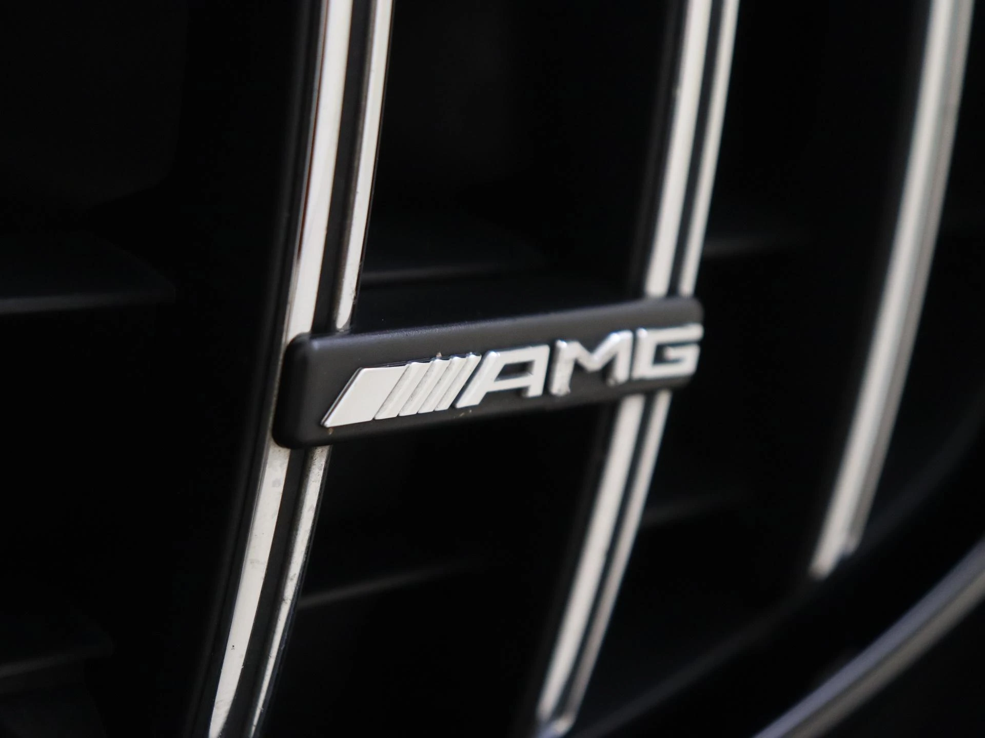 Mercedes-AMG-GT-image-10