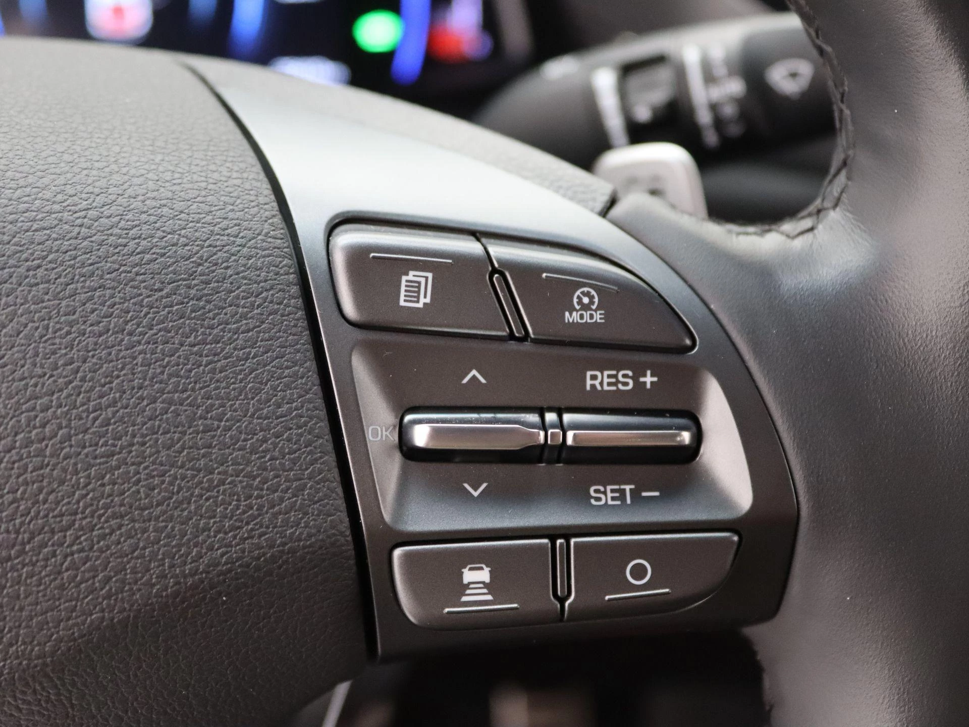 Hyundai-IONIQ-image-22