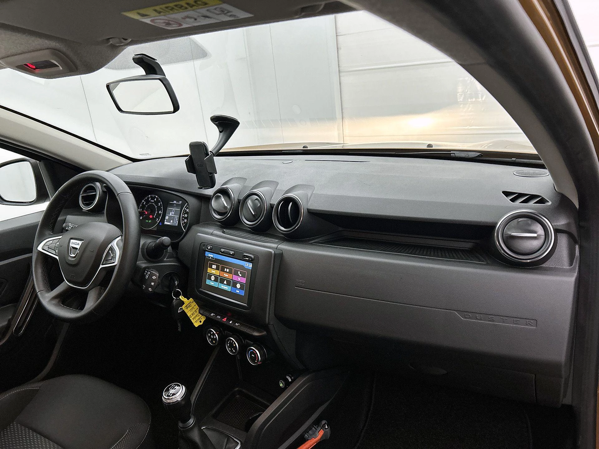 Dacia-Duster-image-16