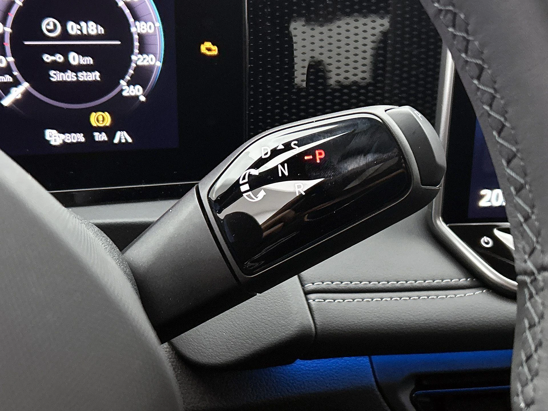 Volkswagen-Tiguan-image-19