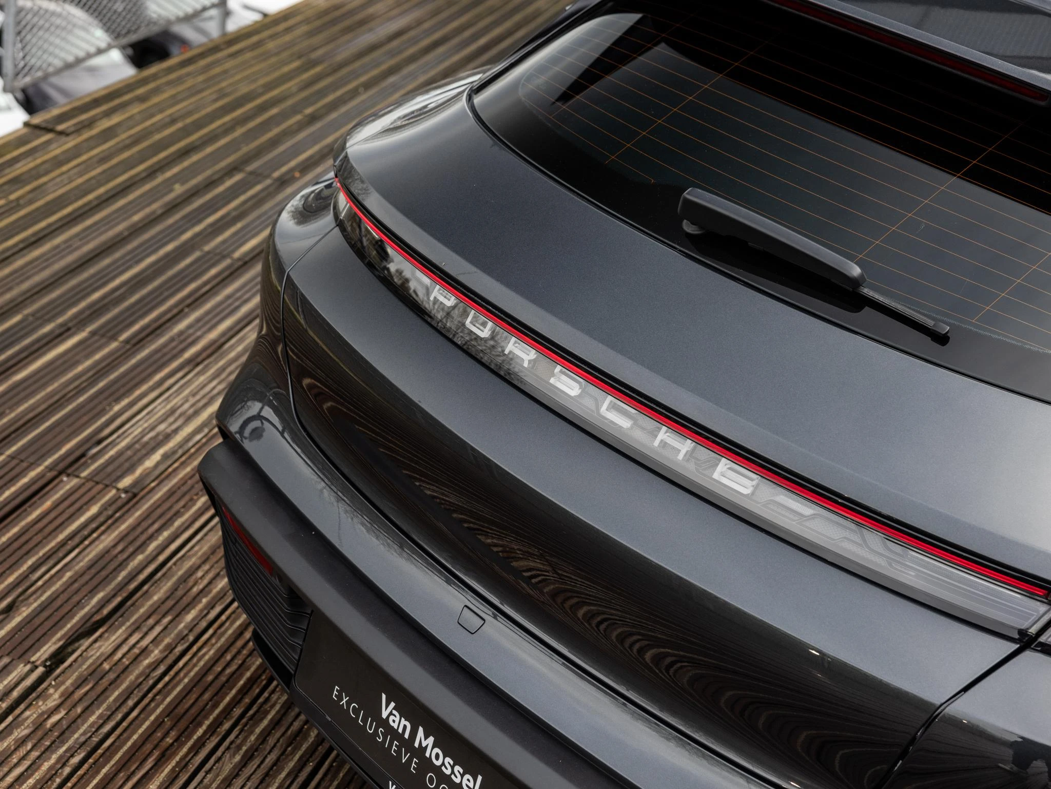 Porsche-Taycan-image-11