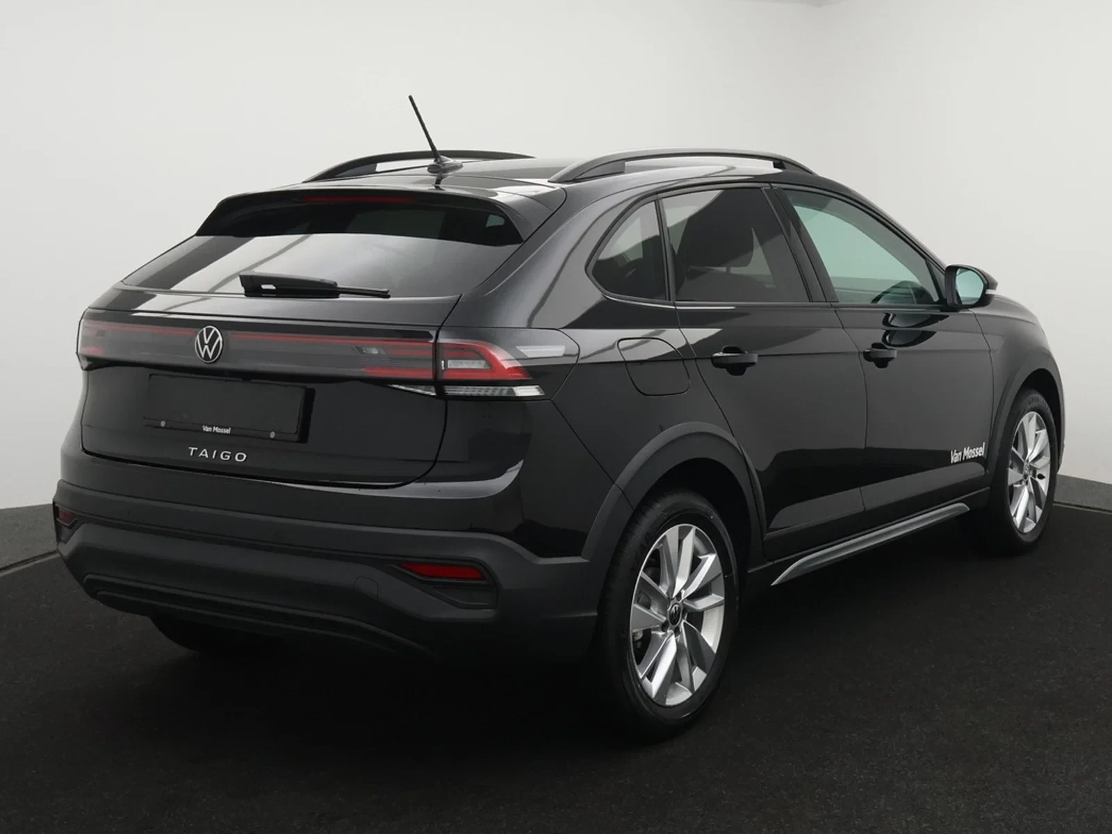 Volkswagen-Taigo-image-1