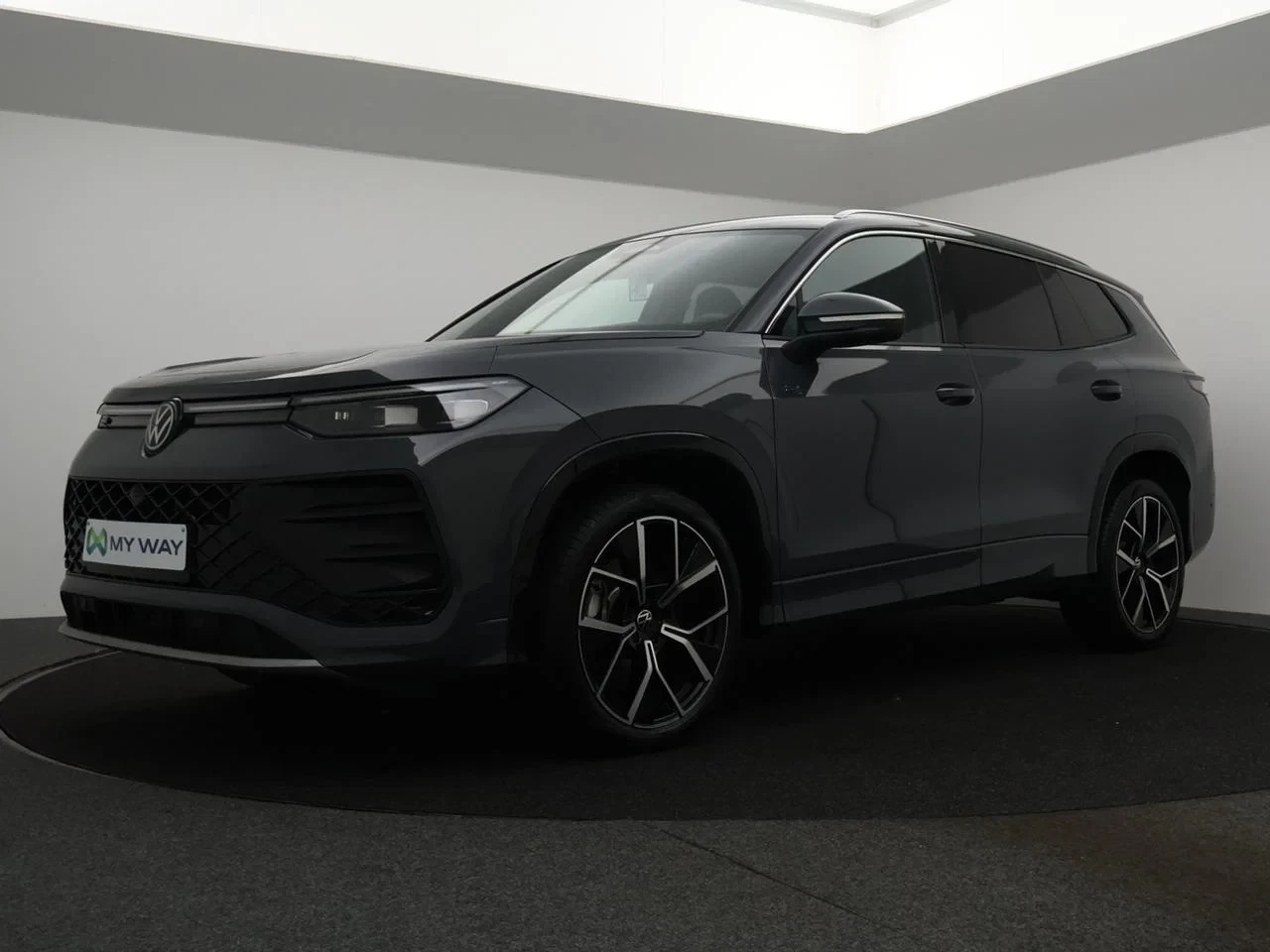 Volkswagen-Tayron-image-0