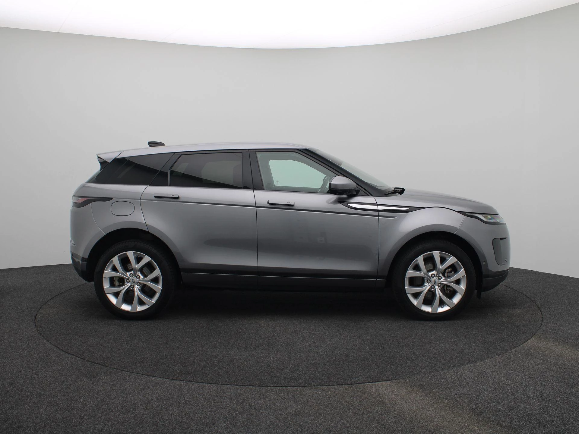 Land Rover-Range Rover Evoque-image-5