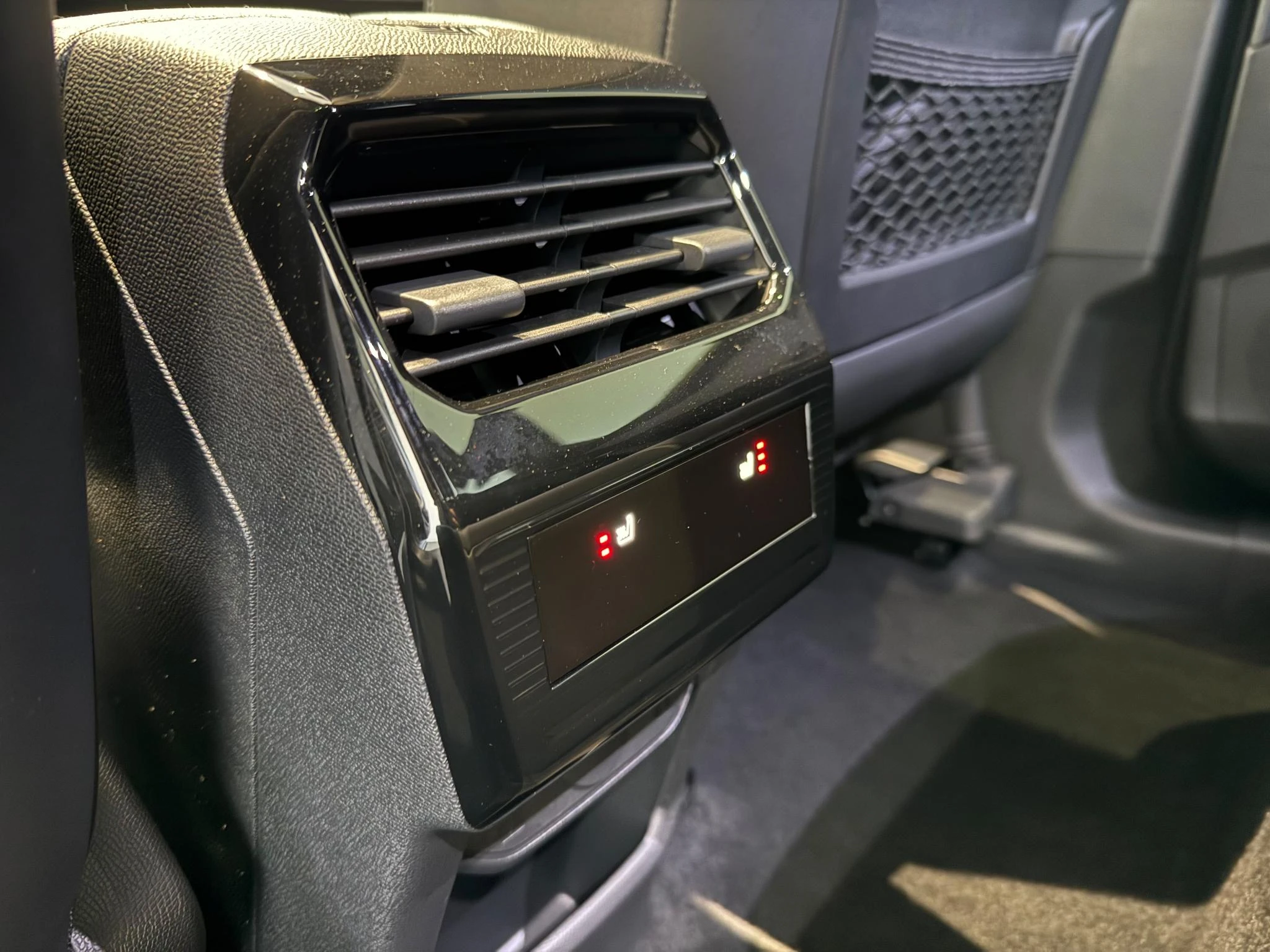Peugeot-e-3008-image-22