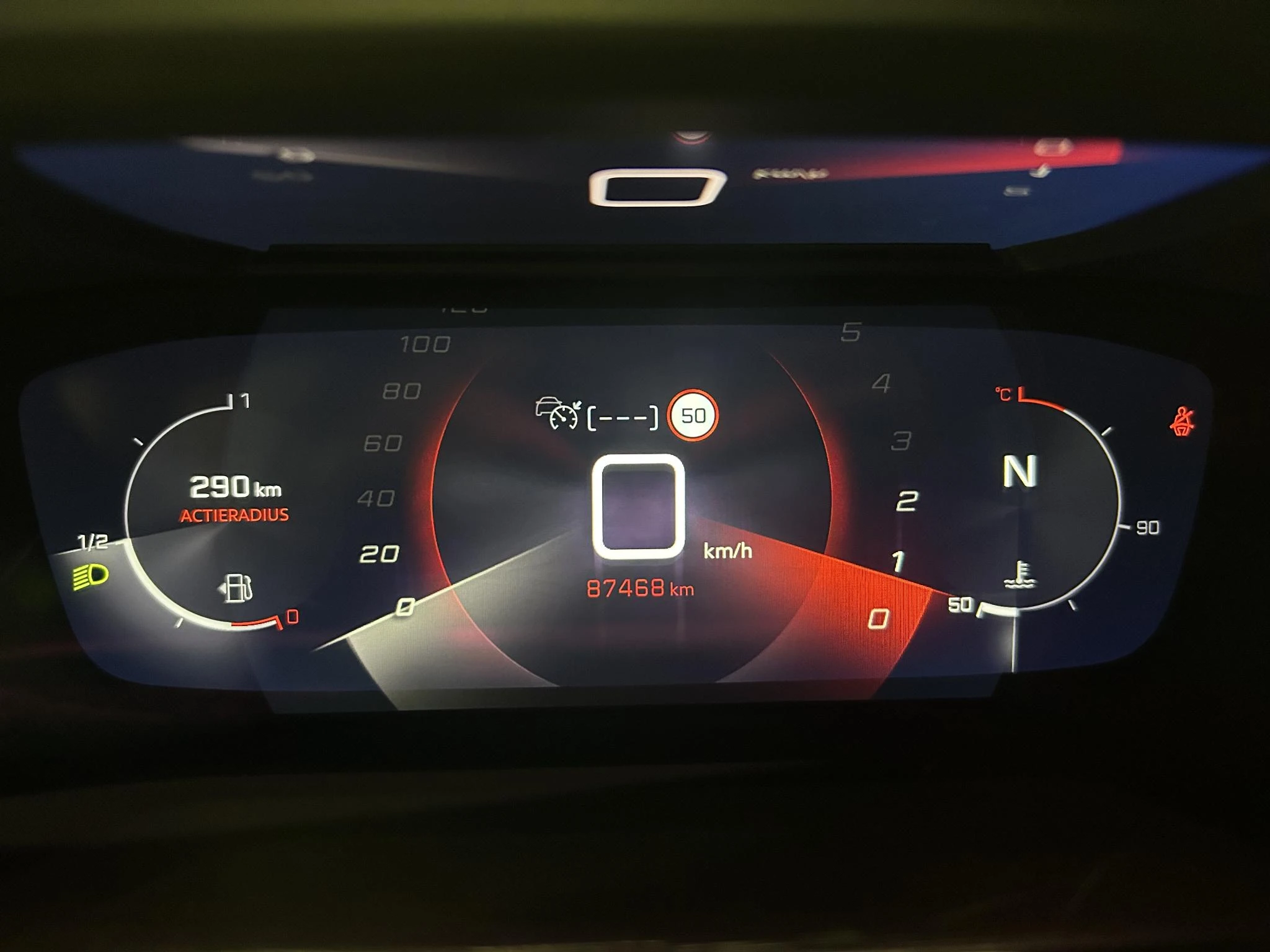 Peugeot-2008-image-6