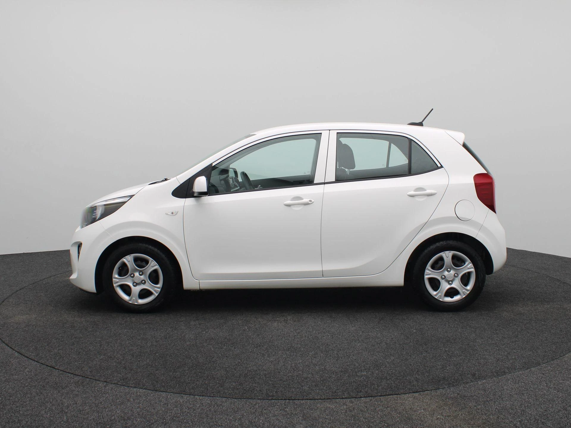 Kia-Picanto-image-4