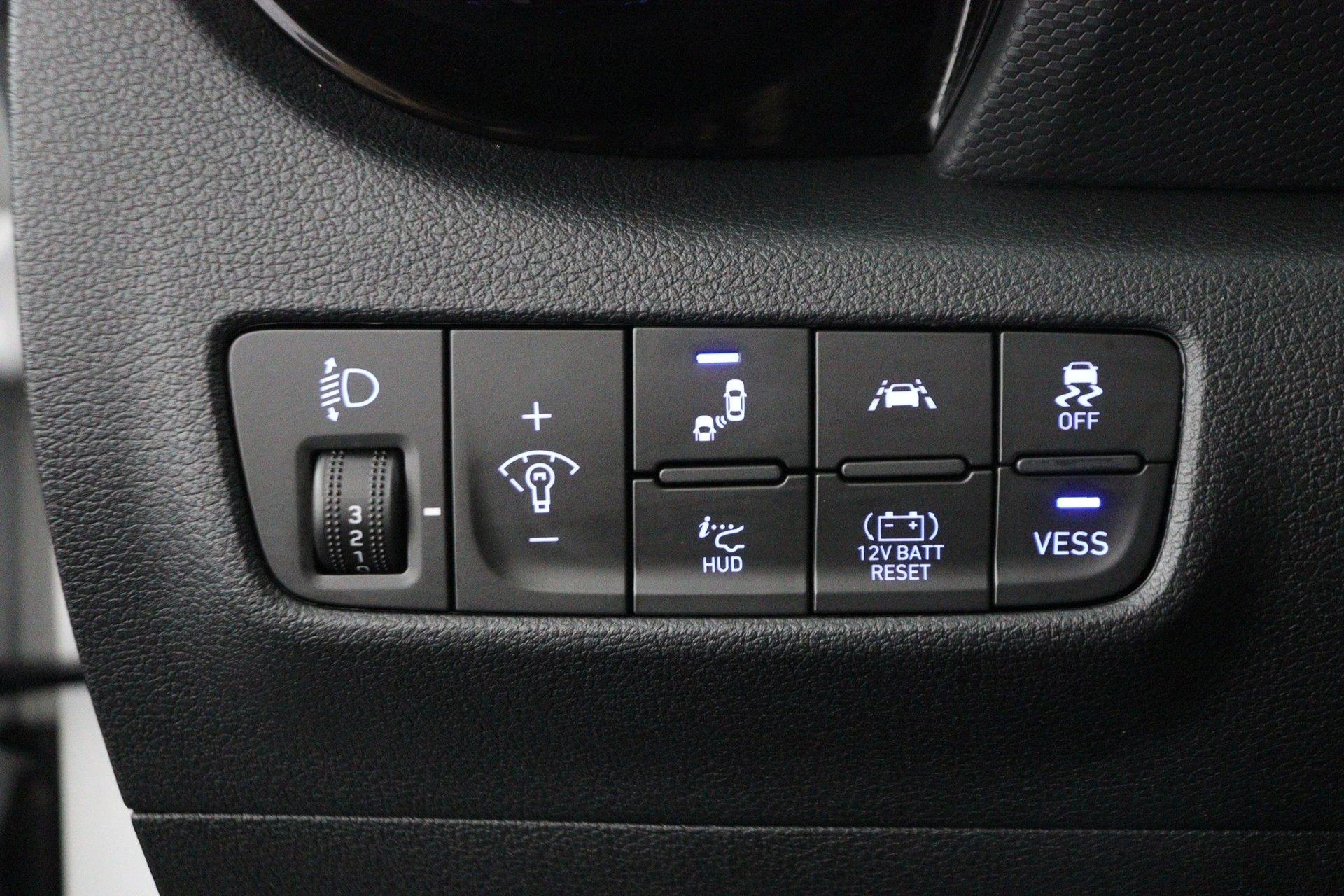 Hyundai-Kona-image-30
