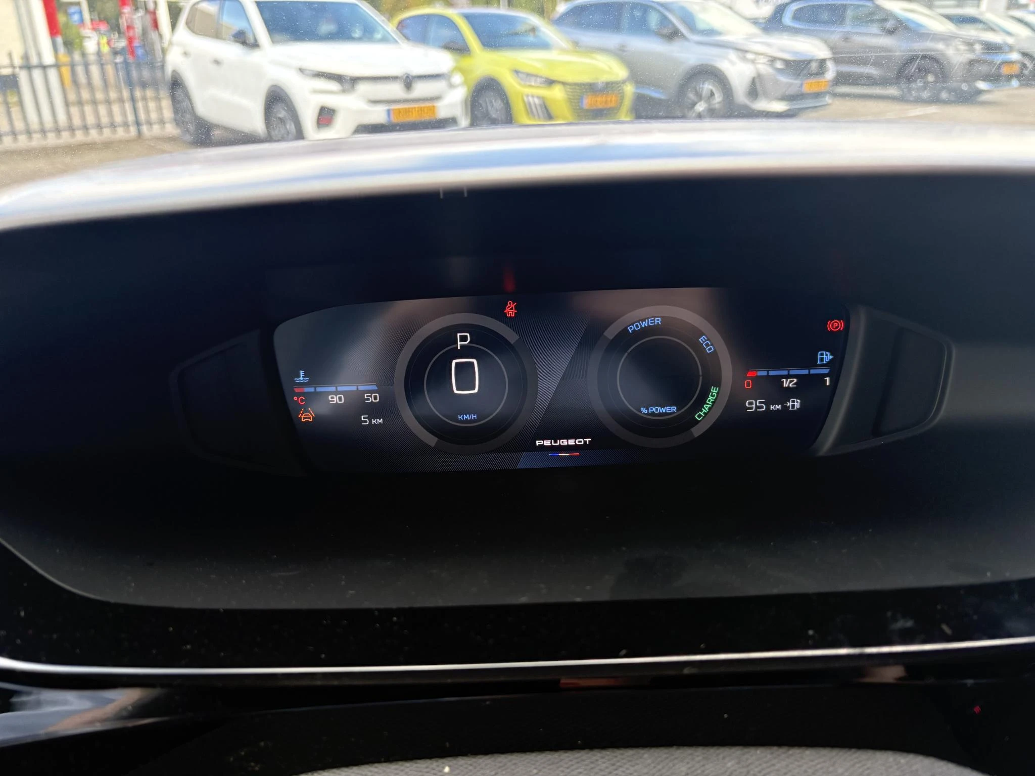Peugeot-308-image-12