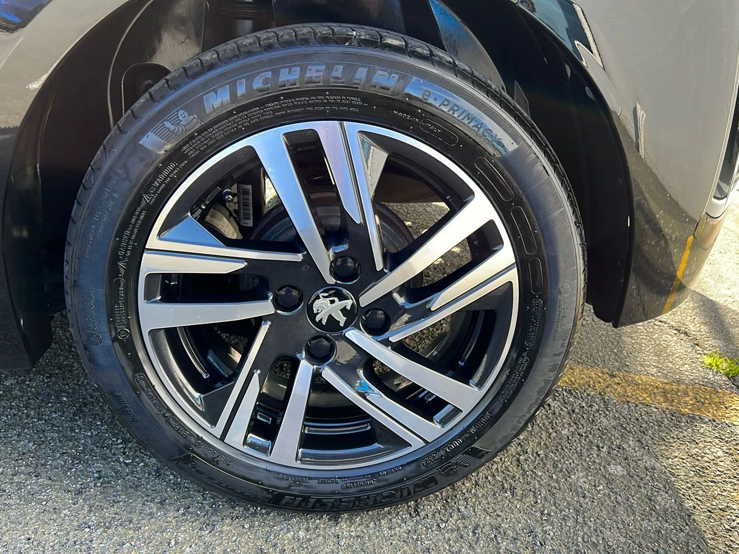 Peugeot 208 1.2 PureTech 100 Active Premium + 5dr