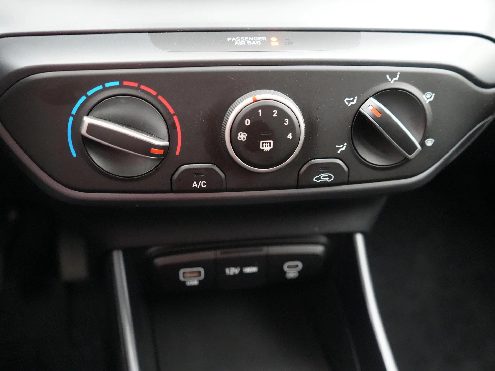 Hyundai i20 1.0 T-GDi 74kW Twist