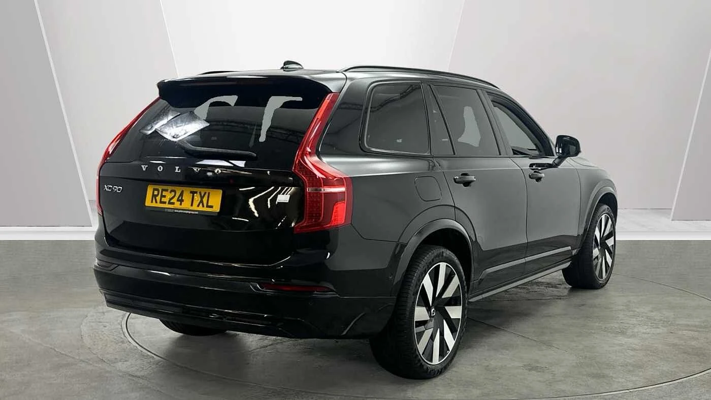 Volvo-XC90-image-1