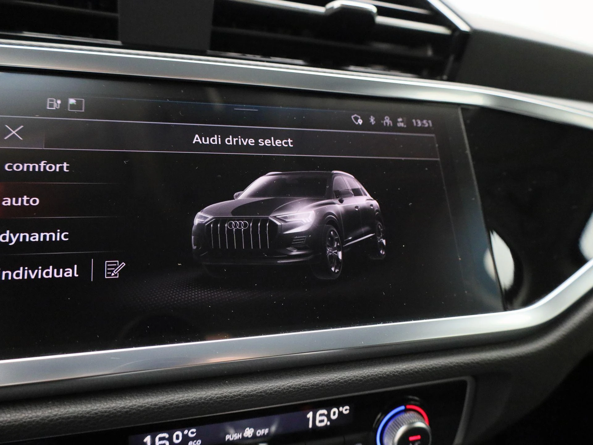 Audi-Q3-image-34